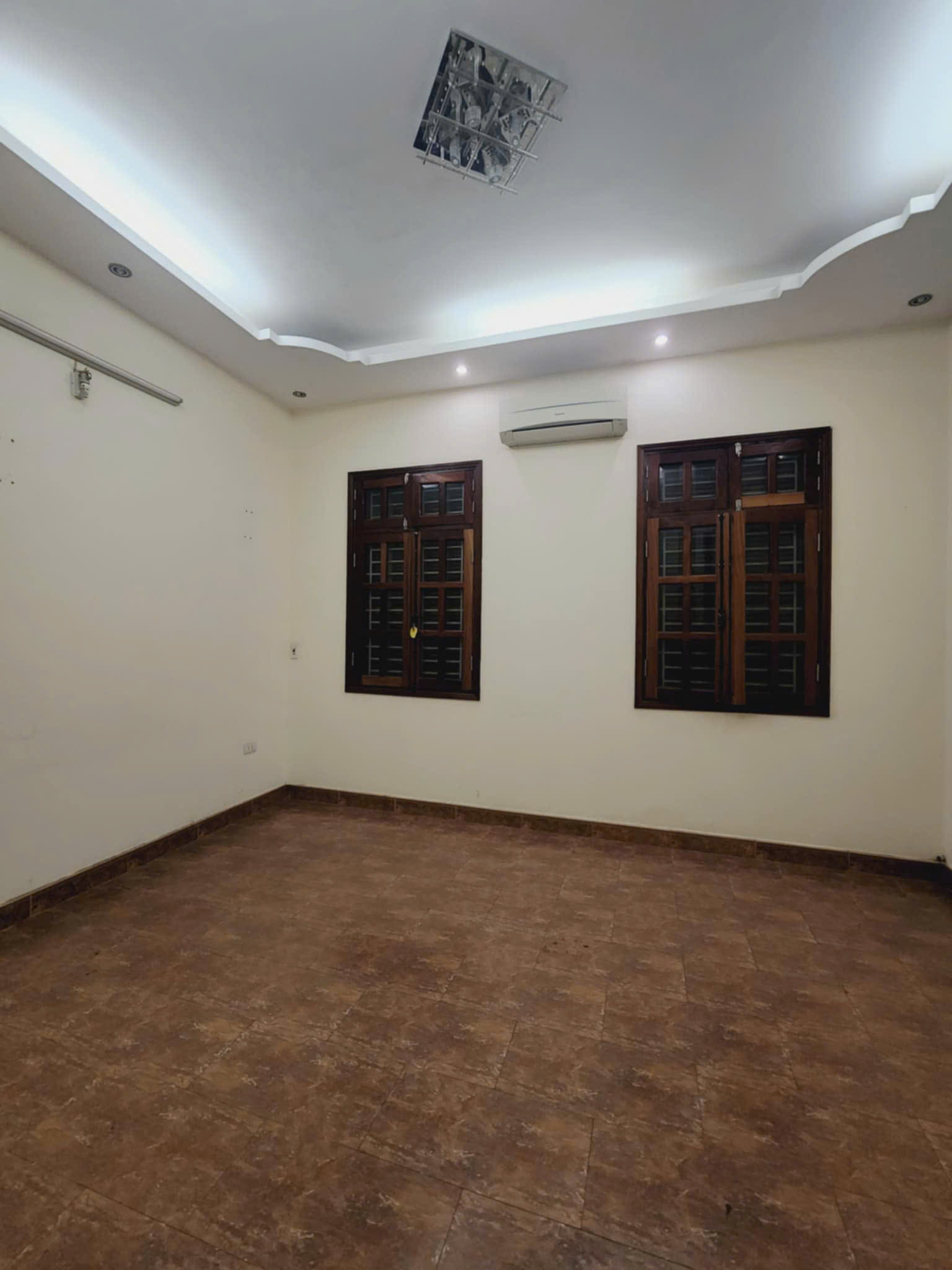 Cho thuê nhà Phân Lô KĐT Đại Kim 65m2 x 4 tầng, 7 ngủ, 20tr - Ảnh 4